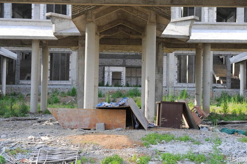 安徽姓氏博物园 仿古建筑成“孤岛”，文化项目搁浅之殇